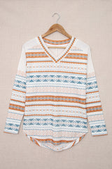 Geometric Print V-Neck Curved Hem Top