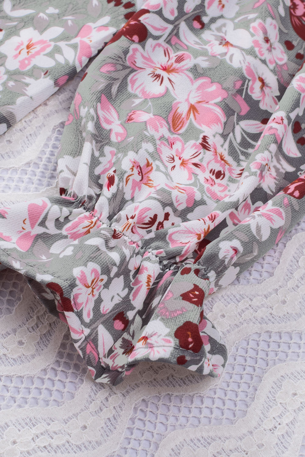 Printed Tie Neck Flounce Sleeve Top